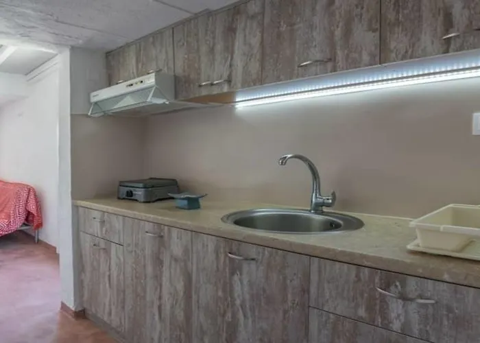 Kotetsi * Triovasálos